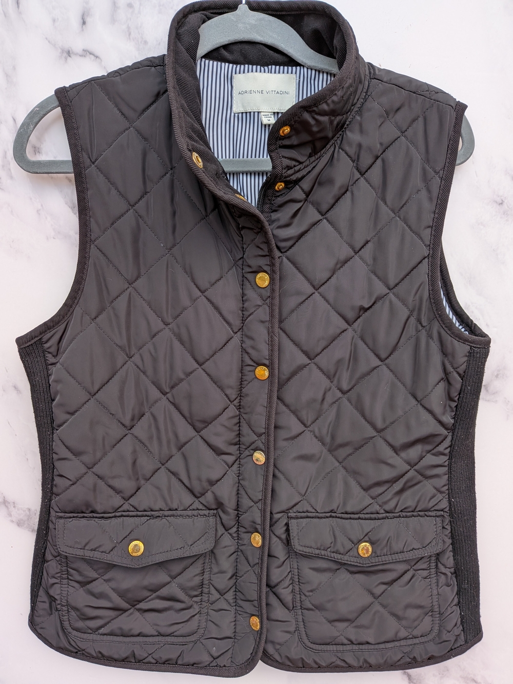 Preppy Equestrian Quilted Vest Adrienne Vittadini Black Gold Medium
